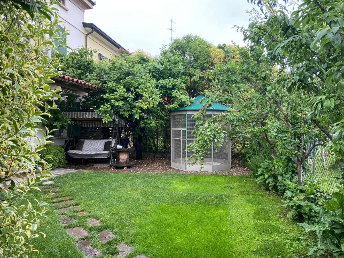 Casa Porto Vecchio Hotell Peschiera del Garda Exteriör bild