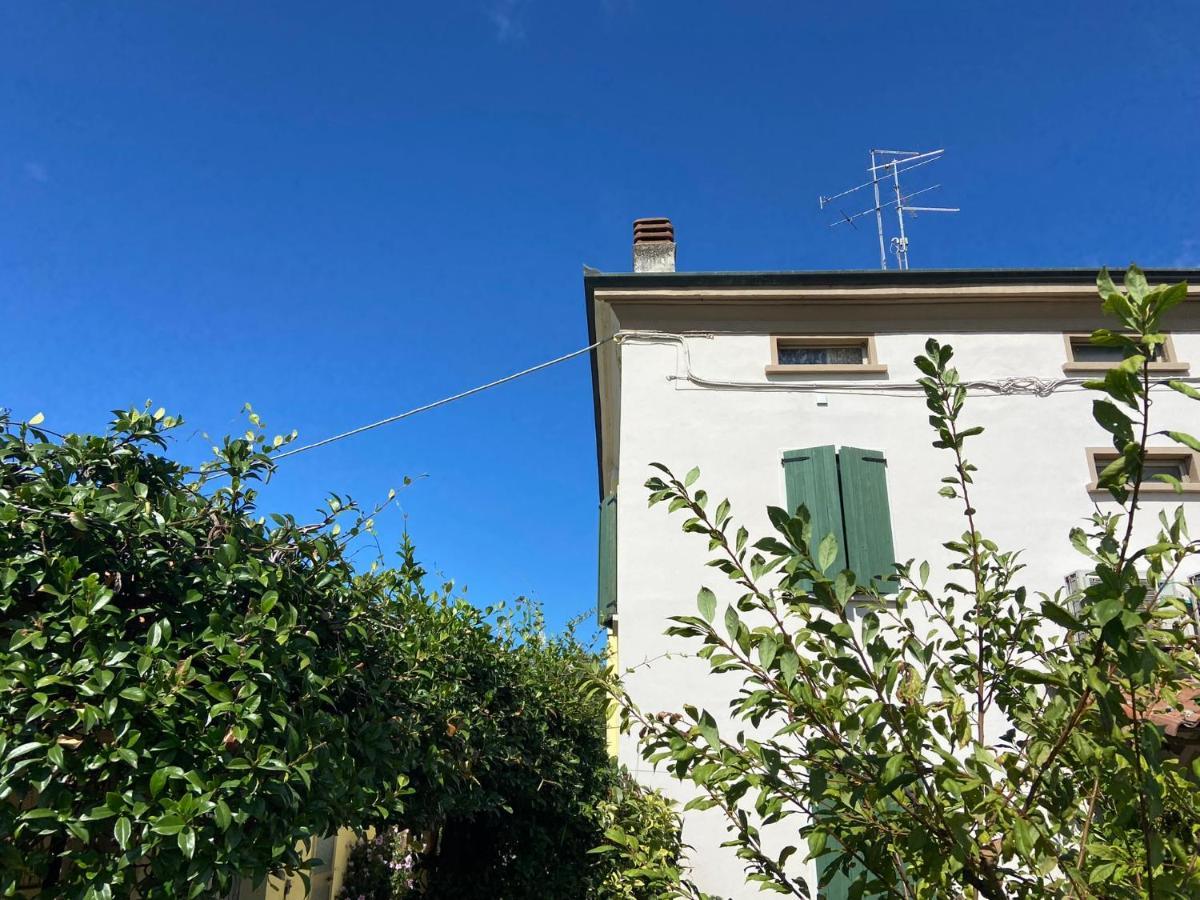 Casa Porto Vecchio Hotell Peschiera del Garda Exteriör bild