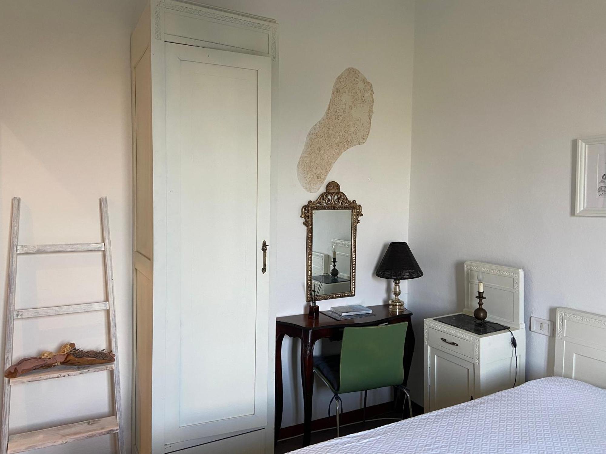 Casa Porto Vecchio Hotell Peschiera del Garda Exteriör bild
